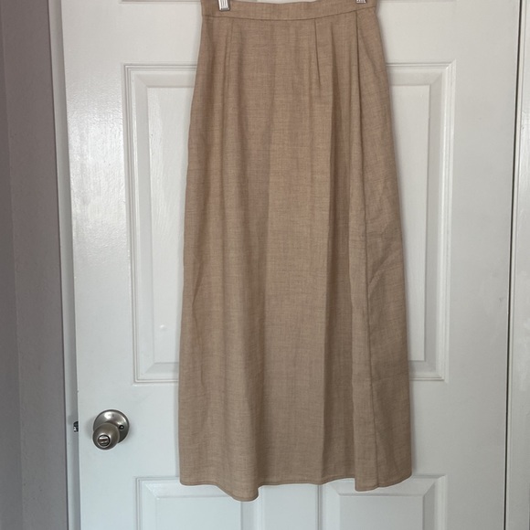 and other stories Pleated Slit Midi Skirt - Picture 5 of 6